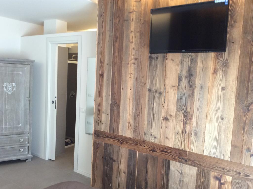 Affittacamere Smile Accomodation Aosta Quarto foto