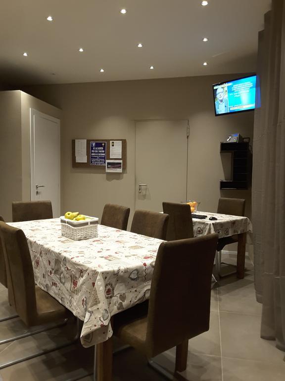 Affittacamere Smile Accomodation Aosta Exterior foto